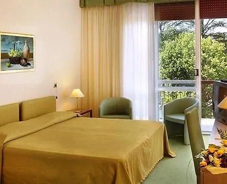 Cristallino & Suites Hotel